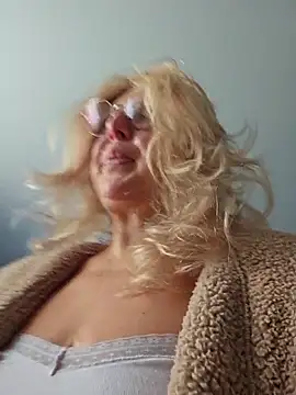 MariaRichi  online show from 01-11-26, 08:08