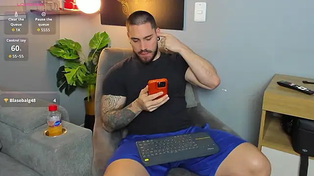 Giorgio-Leone online show from 03-17-26, 02:05