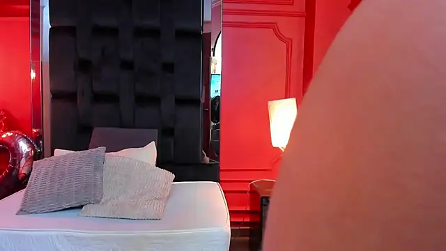 Snapshot of nathalie_rossel chatting on 02-12-25, 01:09 nathalie rossel online show from 02-12-25, 01:09