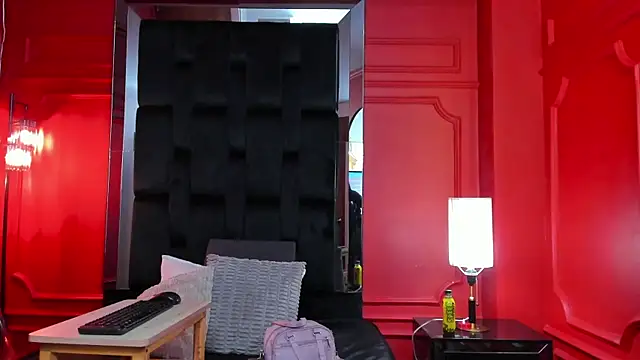 Snapshot of nathalie_rossel chatting on 02-25-25, 07:03 nathalie rossel online show from 02-25-25, 07:03