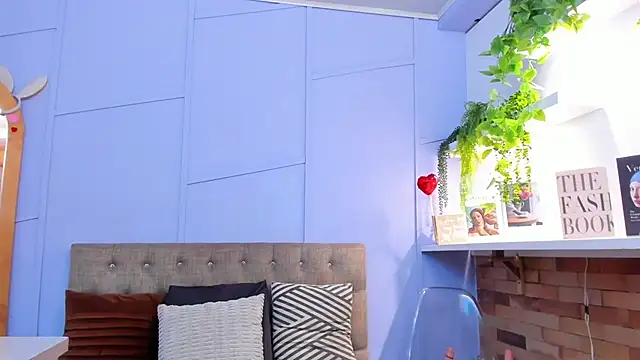 Snapshot of nathalie_rossel chatting on 10-29-25, 07:04 nathalie rossel online show from 10-29-25, 07:04