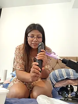 ARIANA SAENS online show from 02-21-25, 04:40