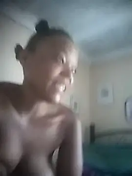 Feathergal69  online show from 12-19-24, 05:51