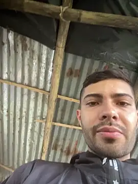 Jestebanano online show from 03-28-26, 01:11