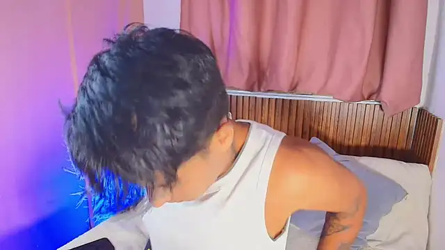 kiing azahell online show from 04-10-26, 02:06