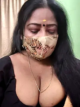 maniisha online show from 10-25-25, 07:41