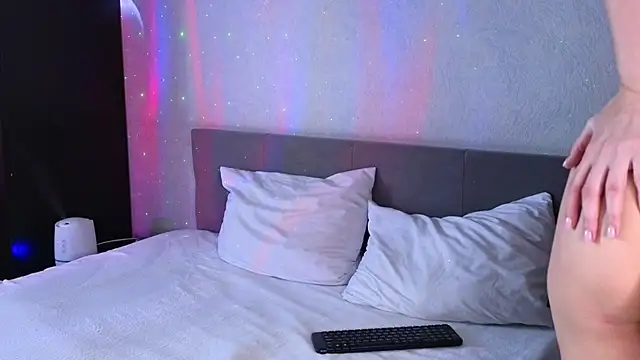 Snapshot of Erotic_Ann chatting on 03-20-26, 05:12 Erotic Ann online show from 03-20-26, 05:12