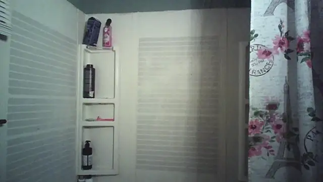 jadegilf1 online show from 04-27-26, 01:25