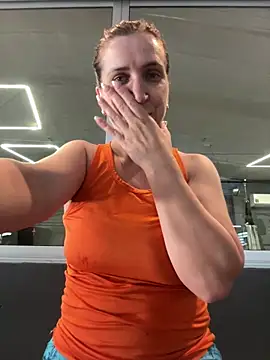Bia sexynovaes online show from 05-28-26, 07:00