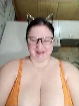 Holly-69 online show from 03-16-26, 05:39