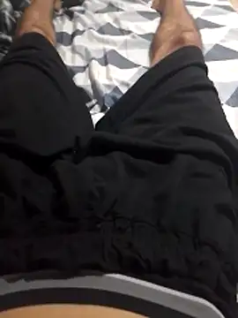 Snapshot of UnhappyWinding chatting on 04-11-26, 05:56 UnhappyWinding online show from 04-11-26, 05:56