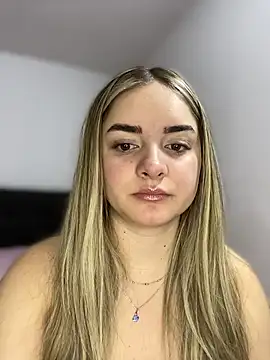 imlindapink online show from 01-14-26, 04:56