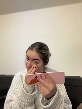 imlindapink online show from 03-19-26, 02:32