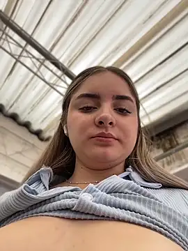 imlindapink online show from 04-10-26, 04:23