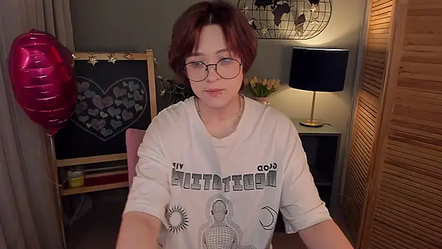 fiamoory online show from 02-19-25, 07:39