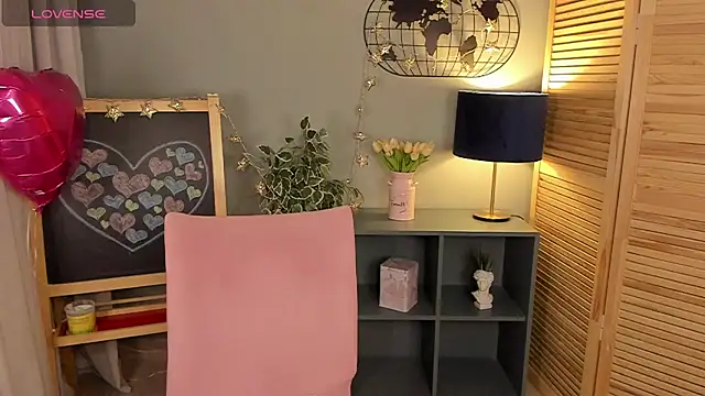 fiamoory online show from 03-01-25, 07:19