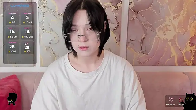 fiamoory online show from 04-04-26, 01:15