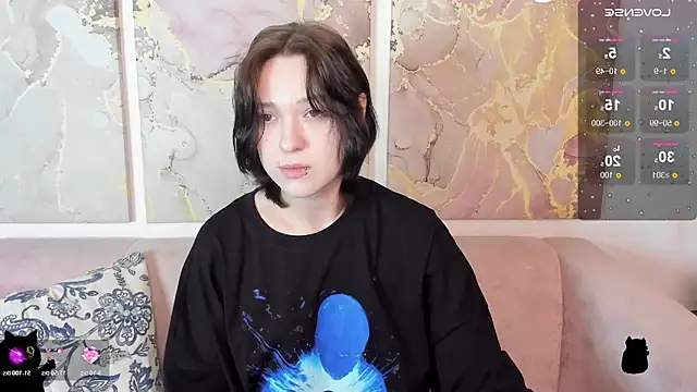 fiamoory online show from 05-18-26, 01:24