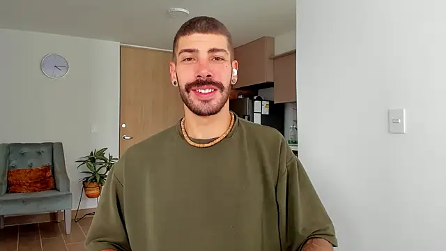 Guyinthemountain online show from 01-06-25, 12:46