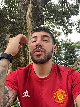 Guyinthemountain online show from 09-17-25, 06:09