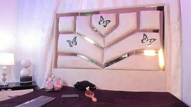 Strella ferrera online show from 03-08-26, 05:55