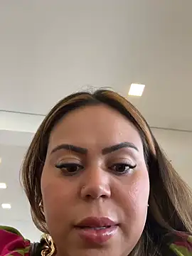 Snapshot of lariic chatting on 03-19-26, 06:23 lariic online show from 03-19-26, 06:23