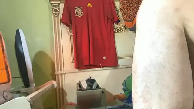 Snapshot of emylolo9 chatting on 01-07-25, 01:59 emylolo9 online show from 01-07-25, 01:59