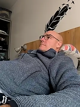 bogland33 online show from 02-09-26, 01:59