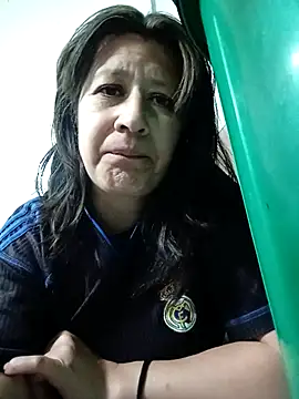 carolina linarez69 online show from 05-15-26, 11:56