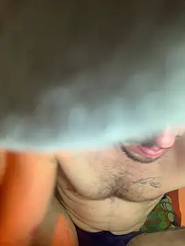 Snapshot of Mieto_ chatting on 04-15-26, 11:38 Mieto online show from 04-15-26, 11:38