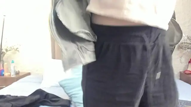 CarolinaGlamour online show from 09-20-25, 02:34