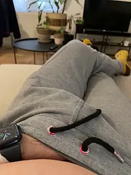 RSR 26689 online show from 02-09-25, 03:34