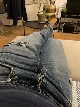 RSR 26689 online show from 02-12-25, 04:33