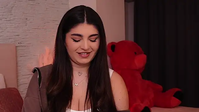 RachelSwaan online show from 12-28-24, 04:51