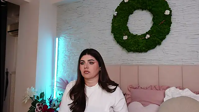 RachelSwaan online show from 04-21-26, 06:52