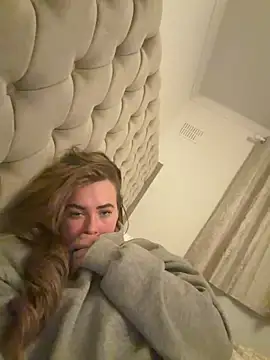 Mia MilesXXX online show from 03-23-26, 04:49