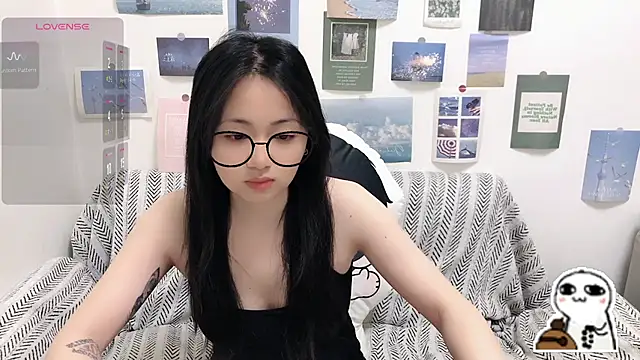 LiLiYbaby online show from 04-13-26, 06:41