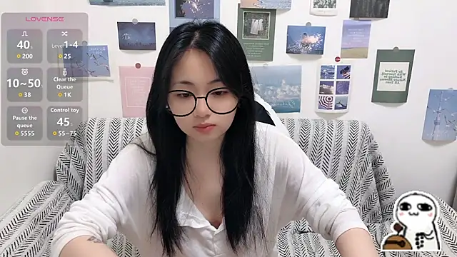 LiLiYbaby online show from 04-16-26, 06:47