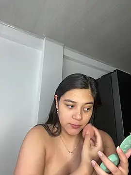 floriamANDjazmin online show from 03-27-26, 07:13