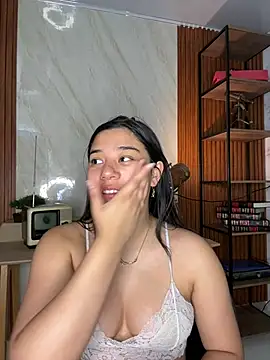 Snapshot of floriamANDjazmin chatting on 06-24-26, 06:51 floriamANDjazmin online show from 06-24-26, 06:51