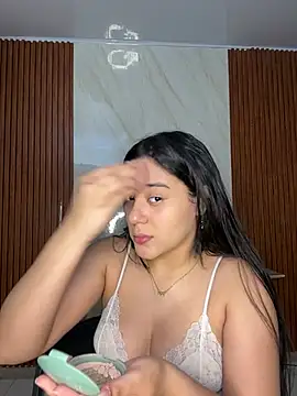 Snapshot of floriamANDjazmin chatting on 07-07-26, 02:47 floriamANDjazmin online show from 07-07-26, 02:47