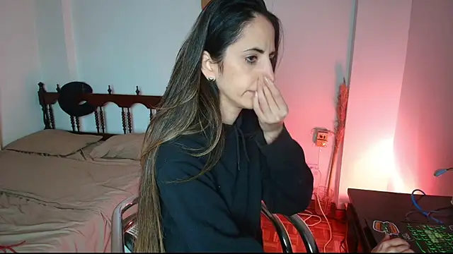 SailorxSindy online show from 07-09-26, 04:44