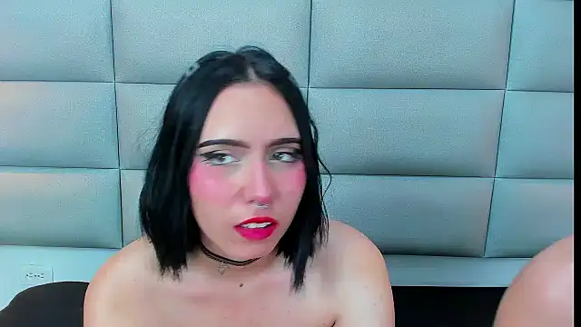 Snapshot of candy-vera chatting on 01-17-25, 02:18 candy-vera online show from 01-17-25, 02:18