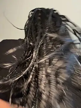 Snapshot of afavoredangel chatting on 03-25-26, 10:05 afavoredangel online show from 03-25-26, 10:05