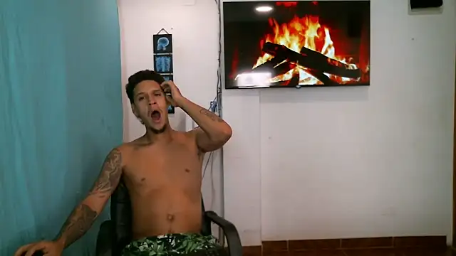 JacobandChloee online show from 04-16-26, 11:51