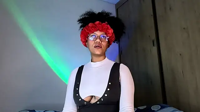 Ale xandra online show from 05-28-26, 11:13