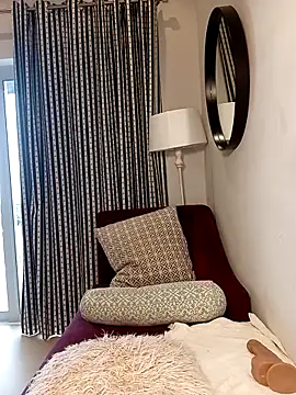 Snapshot of DickDiva1 chatting on 04-13-26, 08:09 DickDiva1 online show from 04-13-26, 08:09