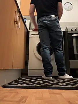 Dan NFS online show from 11-01-25, 04:14