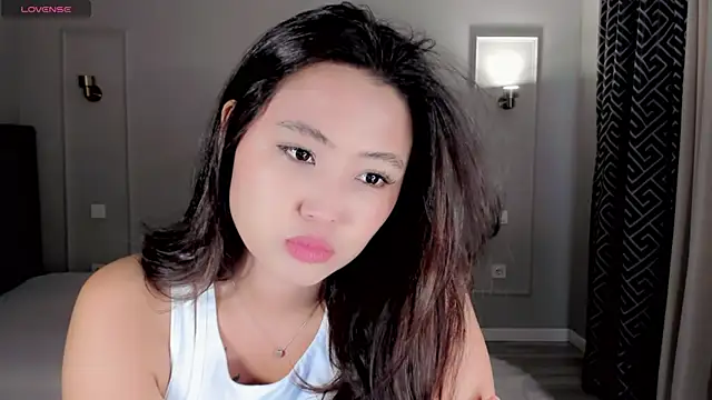 oxxx me online show from 04-06-26, 03:48