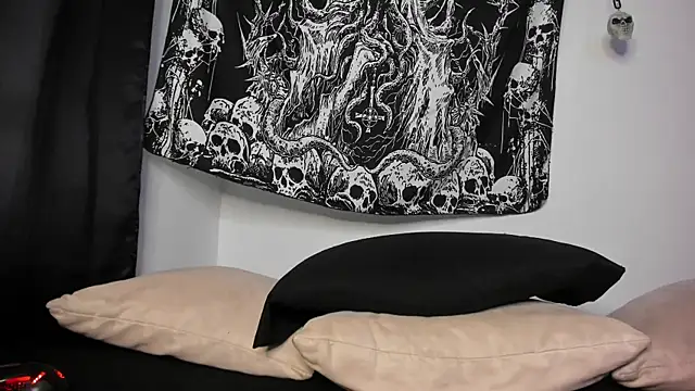 Agnes jones  online show from 04-09-26, 12:21